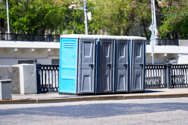 Porta potty delivery and setup in Verona, WI